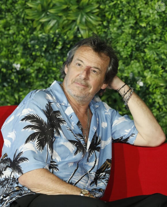 Jean-Luc Reichmann au photocall de la série "Leo Mattei, Brigade des mineurs" lors du 62ème Festival de Télévision de Monte-Carlo, à Monaco, le 19 juin 2023. © Denis Guignebourg/BestImage