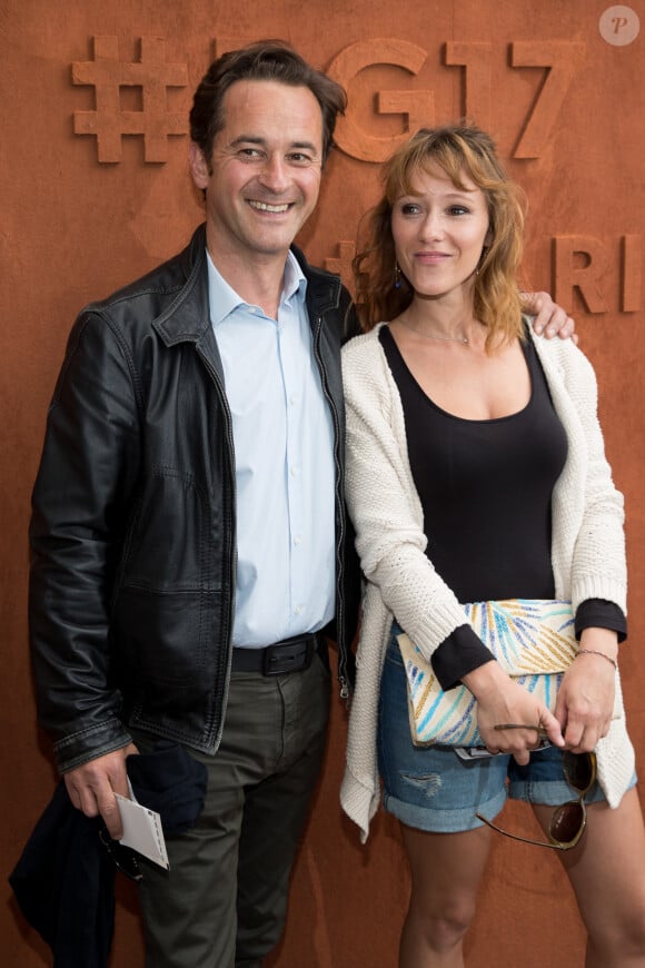 Nathanaël de Rincquesen et Julia Livage - Personnalités au village lors des internationaux de France de Roland Garros à Paris, le 30 mai 2017. © - Dominique Jacovides - Cyril Moreau/ Bestimage 