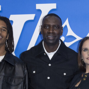 Tidiane Sy, Omar Sy, Hélène Sy, Sabah Sy au photocall du défilé Homme Louis Vuitton Printemps/Été 2025 dans le cadre de la Fashion Week de Paris, France, le 18 juin 2024. © Olivier Borde/Bestimage 