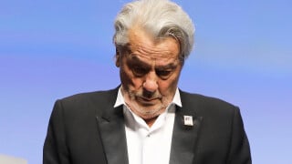 Au revoir monsieur Alain Delon ! Ces mots forts prononcés pendant la cérémonie, loin des caméras