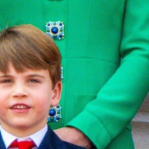 Le prince Louis de Galles au balcon du Palais de Buckingham lors de la parade militaire "Trooping the Colour" à Londres le 15 juin 2024 © Julien Burton / Bestimage