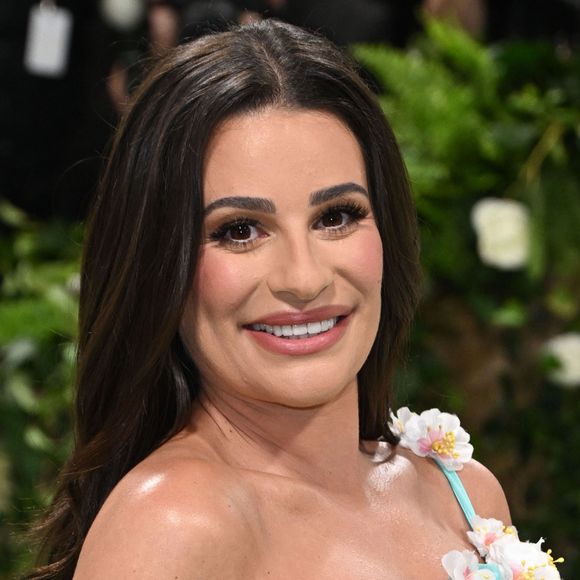 Le couple qui s'affiche rarement ensemble est ami de longue date et s'est marié en 2019. 
Lea Michele au Met Gala 2024 sur le thème "Sleeping Beauties: Reawakening Fashion" le 6 mai 2024 au Metropolitan Museum of Art à New York.