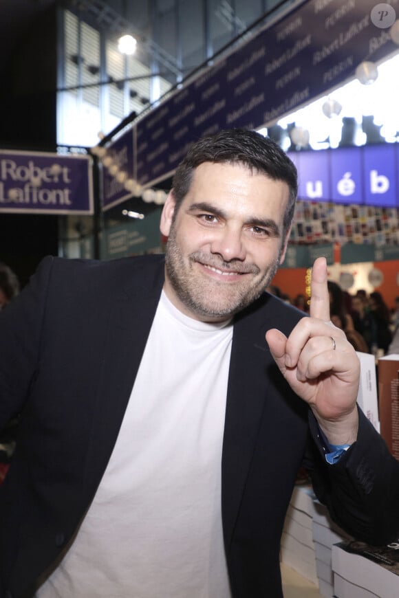 Matthieu Lartot - Festival du livre de Paris 2024 le 12 avril 2024. © Cedric Perrin / Bestimage