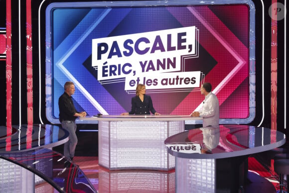 Exclusif - Eric Naulleau, Pascale de la Tour du Pin, Yann Moix, tournage du pilote de " Pascale, Eric, Yann et les autres ", Paris, France, le 29 aout 2024. © Jack Tribeca / Bestimage