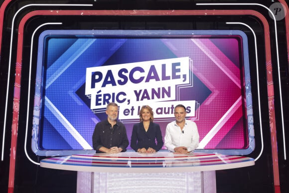 Exclusif - Eric Naulleau, Pascale de la Tour du Pin, Yann Moix, tournage du pilote de " Pascale, Eric, Yann et les autres ", Paris, France, le 29 aout 2024. © Jack Tribeca / Bestimage