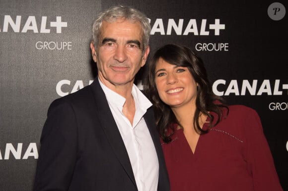 Sur Instagram, après une blague de Raymond Domenech, Estelle Denis n'a pas hésité à réagir
 
Raymond Domenech et sa compagne Estelle Denis - Soirée des animateurs du Groupe Canal+ au Manko à Paris. Le 3 février 2016