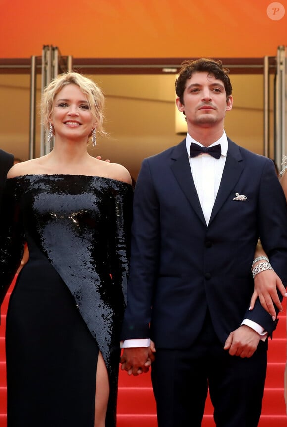 Niels Schneider, Virginie Efira - Montée des marches du film "Sibyl" lors du 72ème Festival International du Film de Cannes. Le 24 mai 2019 © Jacovides-Moreau / Bestimage 