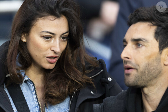 Rachel Legrain-Trapani (Miss France 2007) et son compagnon Valentin Léonard - People dans les tribunes du match PSG Vs Lorient (5-1) au Parc des Princes à Paris le 3 avril 2022. © Agence/Bestimage