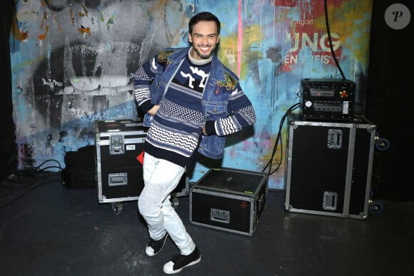 Exclusif - Billy Crawford - Backstage - Enregistrement de l'émission "Génération Hit Machine Vol. 2" au Dôme de Paris, les 8 et 9 novembre 2022, diffusée sur W9 le 31 janvier 2023 © Cédric Perrin / Bestimage 