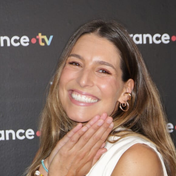 Laury Thilleman au photocall de la conférence de presse de rentrée de France Télévisions à Paris, France, le 4 septembre 2024. © Coadic Guirec/Bestimage