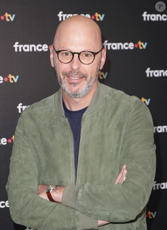 Thomas Snégaroff au photocall de la conférence de presse de rentrée de France Télévisions à Paris, France, le 4 septembre 2024. © Coadic Guirec/Bestimage 