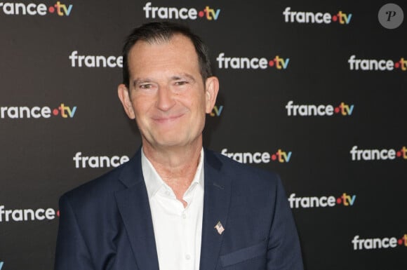 Alban Mikoczy au photocall de la conférence de presse de rentrée de France Télévisions à Paris, France, le 4 septembre 2024. © Coadic Guirec/Bestimage