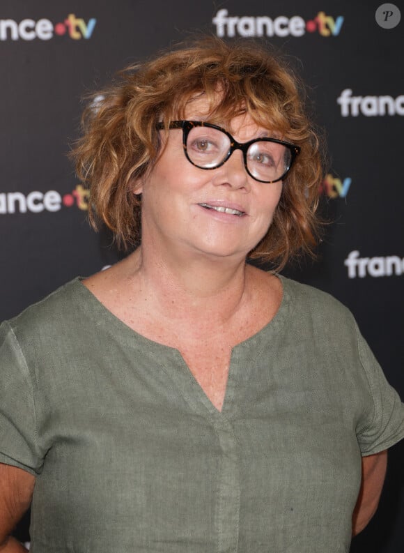 Nathalie Saint-Cricq au photocall de la conférence de presse de rentrée de France Télévisions à Paris, France, le 4 septembre 2024. © Coadic Guirec/Bestimage