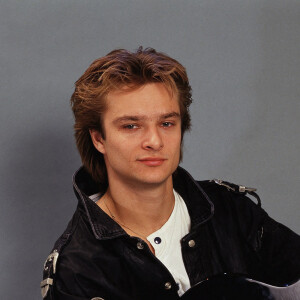 Selon son père, Cameron suit les traces de la légende et maîtrise la batterie ...
David Hallyday, 1988. Photo by DPA/ABACAPRESS.COM