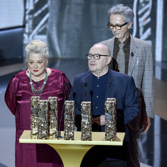 Un César spécial pour la troupe du Splendid, Josiane Balasko, Michel Blanc, Thierry Lhermitte, Marie-Anne Chazel sur scène lors de la 46ème cérémonie des César à l'Olympia à Paris le 12 mars 2021. © Pierre Villard/ Pool / Bestimage 