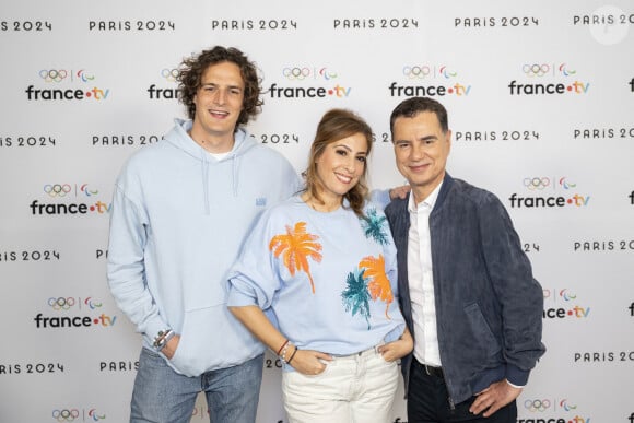 Paul de Saint Sernin, Léa Salamé et Laurent Luyat lors de la présentation des journalistes et chroniqueurs de France Télévisions pour les Jeux Olympiques 2024 au musée de l'Homme à Paris - Pierre Perusseau / Bestimage