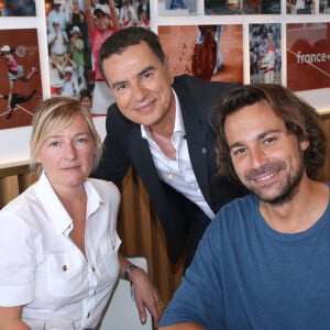 Exclusif - Anne-Élisabeth Lemoine, Laurent Luyat et Bertrand Chameroy - Célébrités au Déjeuner France TV lors des Internationaux de France de Tennis de Roland Garros 2023 - Jour 15 à Paris le 11 Juin. © Bertrand Rindoff / Bestimage 