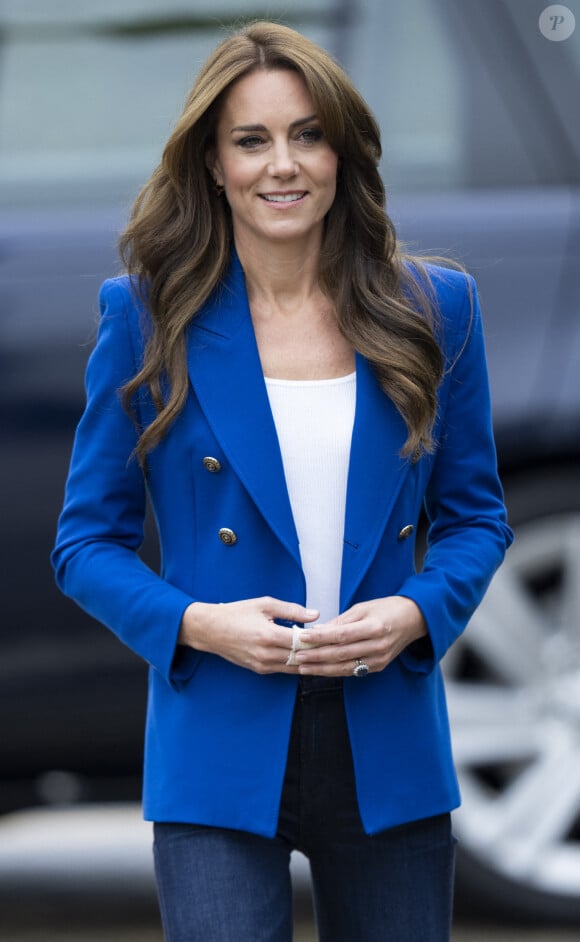 Le prince William, prince de Galles, et Catherine (Kate) Middleton, princesse de Galles, au centre sportif national de Bisham Abbey à Marlow, à l'occasion de la Journée mondiale de la Santé mentale, le 12 octobre 2023.