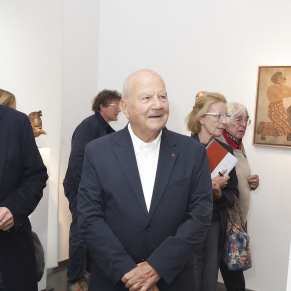 Marc Ladreit de Lacharrière est le nouveau président d'honneur du Parcours des Mondes
Exclusif - Marc Ladreit de Lacharrière (nouveau président d'honneur du Parcours des Mondes) - Inauguration de la visite du Parcours des Mondes édition à Paris. © Jack Tribeca / Bestimage 