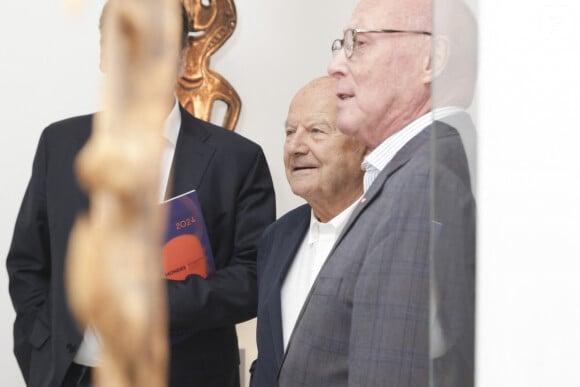 Exclusif - Marc Ladreit de Lacharrière (nouveau président d’honneur du Parcours des Mondes), Stéphane Martin (ancien président du musée du quai Branly qui était président d’honneur du Parcours des Mondes l'an dernier) - Inauguration de la visite du Parcours des Mondes édition à Paris. © Jack Tribeca / Bestimage