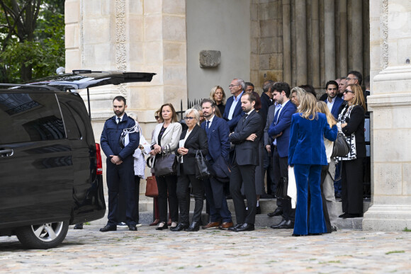 Elle était épaulée par plusieurs personnalités
- Obsèques du réalisateur Laurent Tirard en l'église de Sant-Germain-des-Près à Paris le 11 septembre 2024.