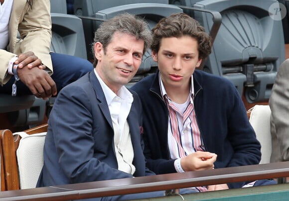 Fréderic Taddeï et son fils Diego - People dans les tribunes des Internationaux de France de tennis de Roland Garros à Paris. Le 31 mai 2015. 