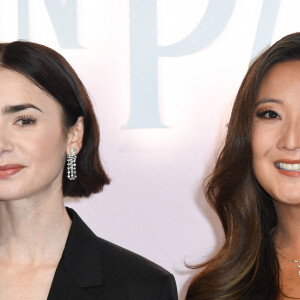 Lily Collins et Ashley Park au dîner Emily in Paris à La Samaritaine, à Paris, le 12 septembre 2024.