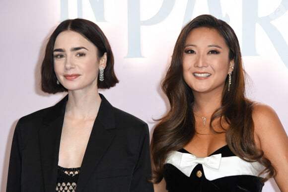 Lily Collins et Ashley Park au dîner Emily in Paris à La Samaritaine, à Paris, le 12 septembre 2024.