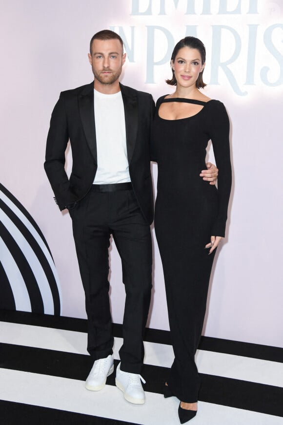 Iris Mittenaere et Paul Duchemin au dîner Emily in Paris à La Samaritaine, à Paris, le 12 septembre 2024.