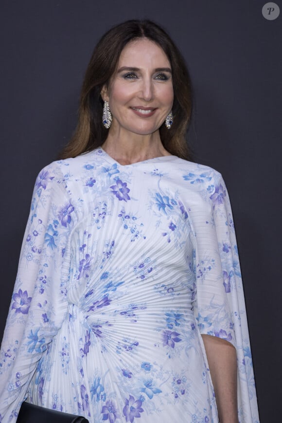 Elsa Zylberstein - Photocall du dîner "Women in Motion" par le groupe Kering, Place de la Castre, lors du 77ème Festival International du Film de Cannes le 19 mai 2024. © Olivier Borde/Bestimage 