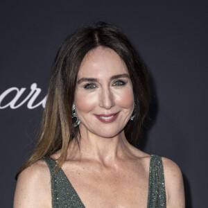 Elsa Zylberstein - Photocall du dîner "Trophée Chopard" au Carlton Beach lors du 77ème Festival International du Film de Cannes. Le 17 mai 2024 © Olivier Borde / Bestimage 