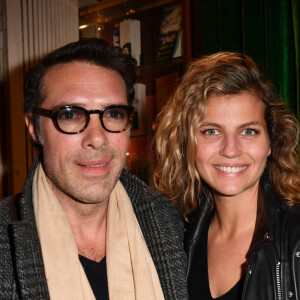 Nicolas Bedos et sa compagne Pauline Desmonts - Cocktail pour la sortie du livre de Michel Denisot " On peut rire de tout, sauf en mangeant de la semoule" aux Deux Magots à Paris le 15 mars 2023. © Veeren/ Bestimage