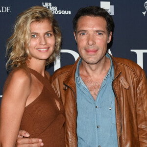 Nicolas Bedos et sa compagne Pauline Desmonts - Avant-première du film "Mascarade" au cinéma Pathé Wepler à Paris. Le 20 octobre 2022 © Coadic Guirec / Bestimage  