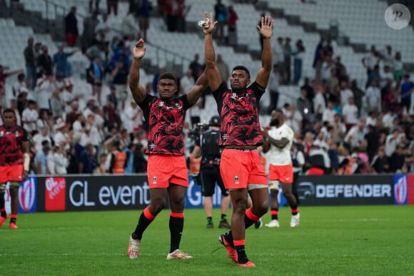 "Le bébé n'a pas été blessé", précise Le Parisien

Vinaya Habosi (Fidji) - Ilaisa Droasese (Fidji) - Coupe du Monde de Rugby France 2023 - Match de quart de finale "Angleterre - Fidji (30-24)" à Marseille, le 15 octobre 2023.