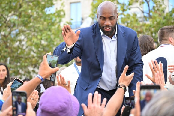 Teddy Riner - La "Parade des Champions" des Jeux Olympiques et Paralympiques de Paris2024, sur les Champs-Elysées. Paris, le 14 septembre 2024. © Eliot Blondet/Pool/Bestimage 