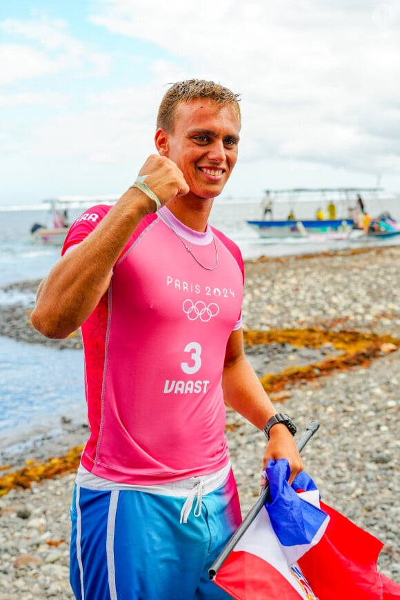 Kauli Vaast - médaille d'or - Epreuve de surf lors des Jeux Olympiques de Paris 2024 (JO) à Teahupoo, Tahiti, le 5 août 2024. © Bestimage 