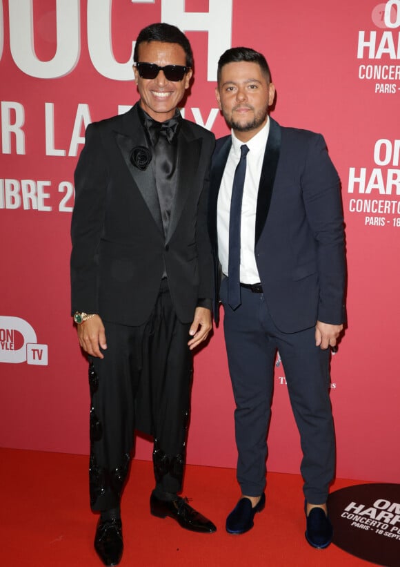 Omar Harfouch et Sasha Elbaz au photocall du "concerto pour la paix" de Omar Harfouch au Théâtre des Champs-Elysées à Paris le 18 septembre 2024. © Coadic Guirec / Bestimage 