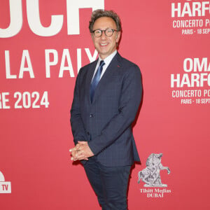 Stéphane Bern au photocall du "concerto pour la paix" de Omar Harfouch au Théâtre des Champs-Elysées à Paris le 18 septembre 2024. © Coadic Guirec / Bestimage 