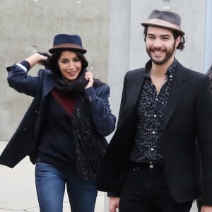 Voilà plusieurs années qu'il file le parfait amour avec Leïla Bekhti qui lui a donné quatre enfants. Leur ultime priorité ? Préserver leur progéniture de leur notoriété.
Leila Bekhti et Tahar Rahim Lyon le 19 Octobre 2013 Dans le cadre du Festival Lumiere, plusieurs grands realisateurs dont Quentin Tarantino, Michael Cimino ou encore Jerry Schatzberg ont refait, a leur maniere, "la sortie des usines Lumiere", premier film de l'histoire, a l'endroit meme ou il fut realise en 1895. Une pleiade de comediens francais s'est prete au jeu. Parmi eux Harvey Keitel en famille et Tim Roth 