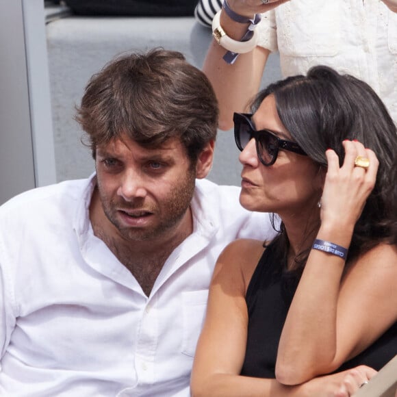 Agathe Lambret et Benjamin Duhamel - Célébrités dans les tribunes de la finale Dames des Internationaux de Tennis de Roland Garros à Paris le 8 juin 2024. © Jacovides-Moreau/Bestimage