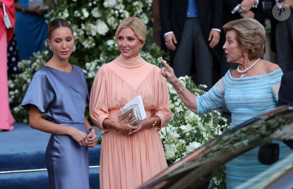 Mariage de la princesse Theodora de Grèce et Matthew Kumar en la cathédrale de l'Annonciation à Athènes le 28 septembre 2024 Olympias de Grèce, Marie Chantal Miller et Anne Marie du Danemark quittent la cathédrale de l'Annonciation Sainte-Marie où elles ont assisté à la cérémonie de mariage entre Théodora de Grèce et Matthew Kumar, le 28 septembre 2024, à Athènes, en Grèce.