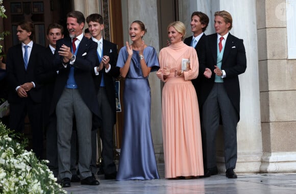 Mariage de la princesse Theodora de Grèce et Matthew Kumar en la cathédrale de l'Annonciation à Athènes le 28 septembre 2024 Paul de Grèce et Marie Chantal Miller avec leurs enfants quittent la cathédrale de l'Annonciation Sainte-Marie où ils ont assisté au mariage entre Théodora de Grèce et Matthew Kumar le 28 septembre 2024, à Athènes, Grèce. MARIAGE José Ruiz / Europa Press 28/09/2024