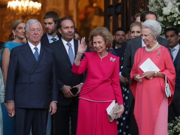 Mariage de la princesse Theodora de Grèce et Matthew Kumar en la cathédrale de l'Annonciation à Athènes le 28 septembre 2024 Alexandre de Serbie, la reine Sofia et la princesse Benedicta de Danemark quittent la cathédrale de l'Annonciation de Sainte-Marie où ils ont assisté au mariage de Théodora de Grèce et de Matthew Kumar, le 28 septembre 2024, à Athènes, en Grèce. MARIAGE José Ruiz / Europa Press 28/09/2024