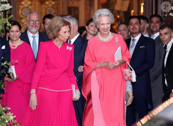 Mariage de la princesse Theodora de Grèce et Matthew Kumar en la cathédrale de l'Annonciation à Athènes le 28 septembre 2024 La reine Sofia et la princesse Benedicta de Danemark quittent la cathédrale de l'Annonciation de Sainte-Marie où elles ont assisté au mariage de Théodora de Grèce et de Matthew Kumar, le 28 septembre 2024, à Athènes (Grèce). MARIAGE José Ruiz / Europa Press 28/09/2024