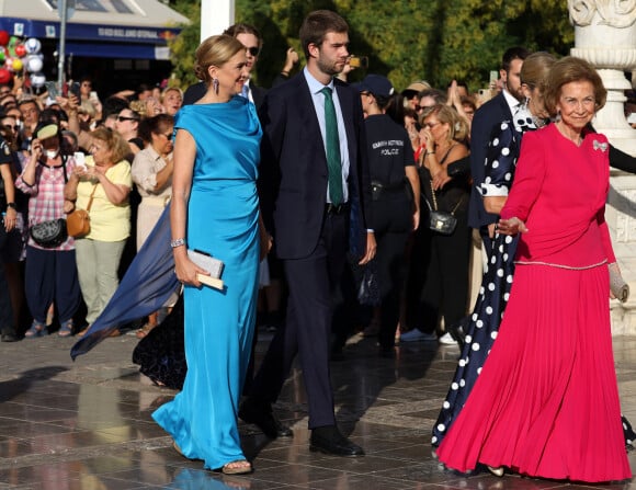 Mariage de la princesse Theodora de Grèce et Matthew Kumar en la cathédrale de l'Annonciation à Athènes le 28 septembre 2024 L'Infante Cristina de Borbón, Juan Urdangarín et la Reine Sofía arrivent à la cathédrale de l'Annonciation de Santa María pour assister au mariage de Théodora de Grèce, quatrième fille du roi Constantin II de Grèce, et de Matthew Kumar, le 28 septembre 2024, à Athènes, en Grèce. MARIAGE José Ruiz / Europa Press 28/09/2024