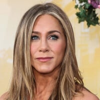 "Pour votre information..." : Friends, Jennifer Aniston met fin au débat sur une tenue iconique de Rachel dans la série culte