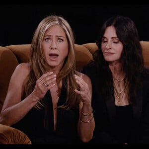 James Corden présente l'émission spéciale "Friends The Reunion" du casting de l'emblématique série "Friends", avec Jennifer Aniston, Courteney Cox, Lisa Kudrow, Matt LeBlanc, Matthew Perry, David Schwimmer et une invitée spéciale Lady Gaga. 