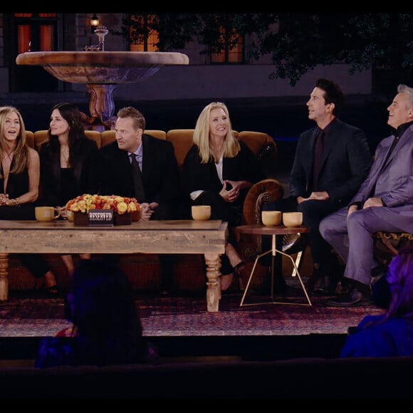 James Corden présente l'émission spéciale "Friends The Reunion" du casting de l'emblématique série "Friends", avec Jennifer Aniston, Courteney Cox, Lisa Kudrow, Matt LeBlanc, Matthew Perry, David Schwimmer et une invitée spéciale Lady Gaga. 