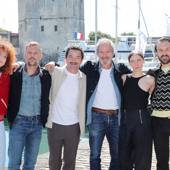 Un acteur de Fortune de France issu d'une grande famille de cinéma

Blandine Bellavoir, Nicolas Duvauchelle, Guillaume Gouix, Christopher Thompson, Lucie Debay, Antoine Gouy - Photocall du film en compétition "Fortune de France" lors de la 26ème Edition du Festival de la Fiction de La Rochelle. © Patrick Bernard / Bestimage