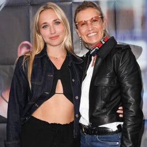 Alexandra Lamy n'hésite pas à recadrer Chloé Jouannet
Chloé Jouannet et sa mère Alexandra Lamy - Avant-première du film "Nouveau Monde" au Cinéma Espace Saint-Michel à Paris le 19 juin 2024. © Coadic Guirec/Bestimage